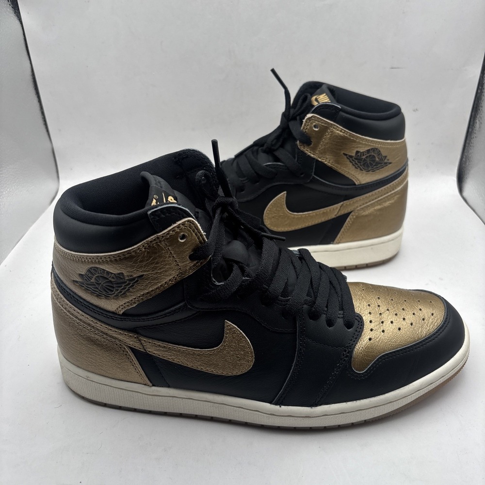 Nike Air Jordan 1 Retro OG High Black Gold US 10 EXCELLENT! crease protector - Picture 3 of 8